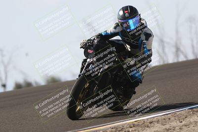 media/Nov-02-2025-Lets Ride (Sun) [[f7a3caa734]]/B Group/1120am (Turn 2 Inside)/